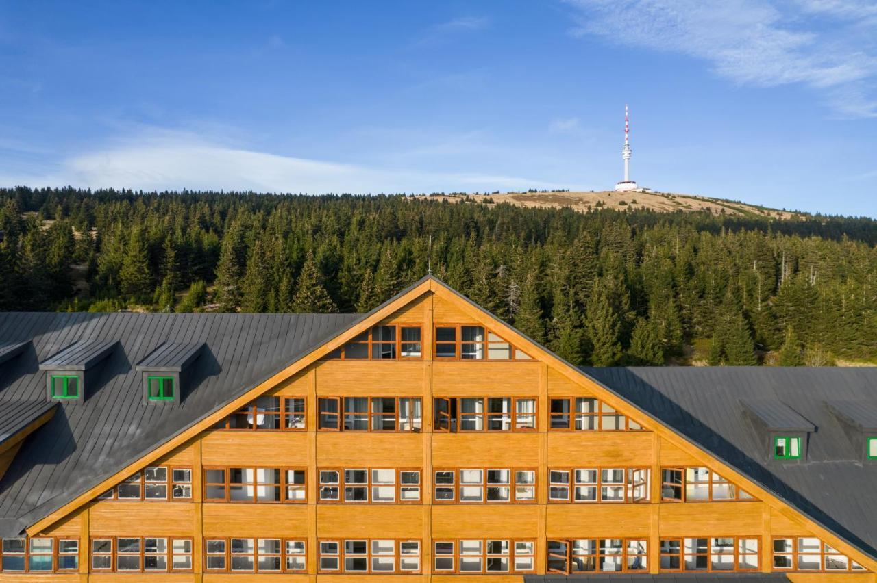 Hotel Petrovy Kameny Карлова-Студанка Экстерьер фото